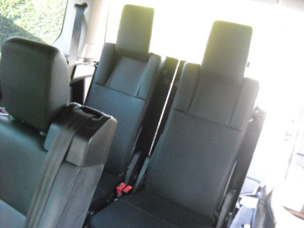 discovery 3 2.7 TDV6 HSE automaat uit 2007 Kleur zwart Jave Black (697) met zwart leer (Taurus) 7 persoon met snorkel