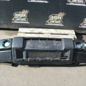 Discovery 2 L318 FACE LIFT MODEL voorbumper met mistlamp , mistlampen , bumperhoeken en koplampsproeiers is orgineel Land Rover