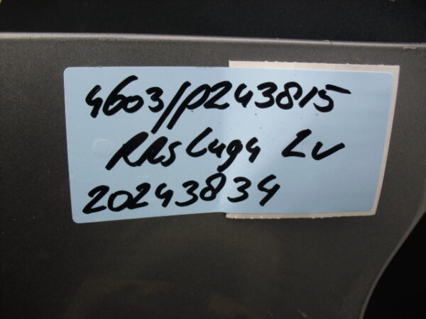 range rover sport L461 modeljaar 2023 rechter voorscherm kaal , kleur rood