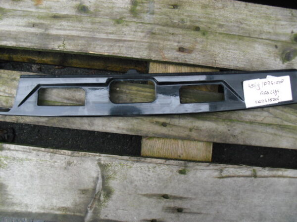 Range Rover Sport L494 sierlijst achterklep zwart met camera voorbereiding LR048899 LR076840 CK1UA40406