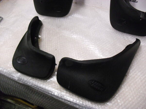 Freelander 1 L314 set spatlap achter en voor kleur zwart