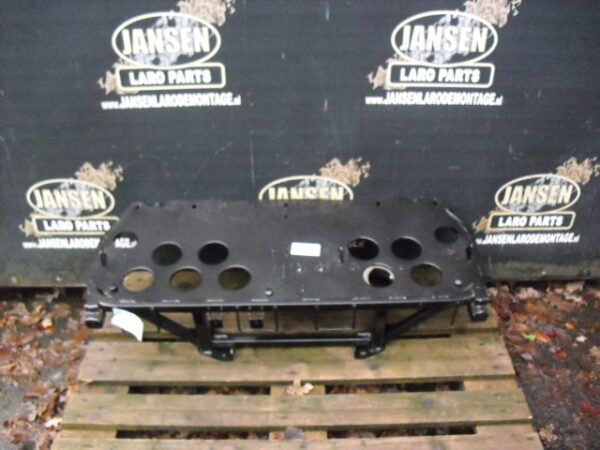 defender 90" L663 steun achterbank rugleuningen met 3x gordel sluiting
