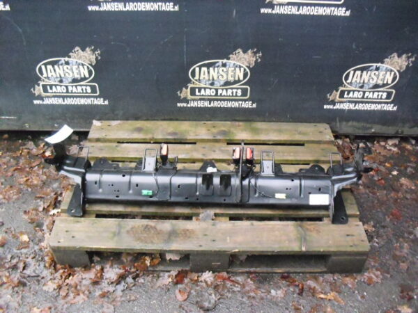 defender 90" L663 steun achterbank rugleuningen met 3x gordel sluiting