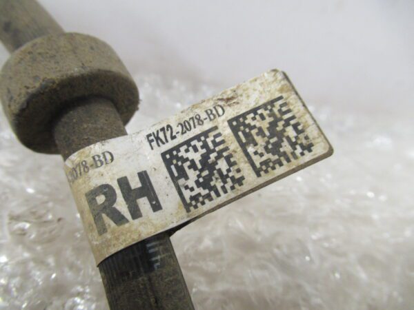 Range Rover Evoque/Discovery Sport remleiding rechts voor LR095287 LR135811