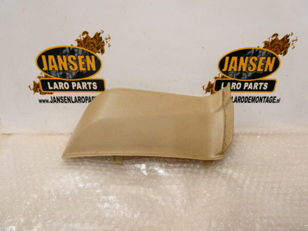Range Rover P38 sierlijst links beige (light stone beige) BTR6841SMK BTR6845