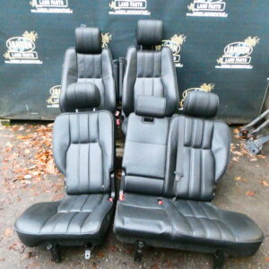 Range Rover L322 set stoelen voor+achter zwart leer met displayscherm in hoofdsteunen