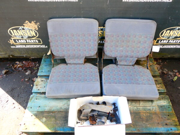 Discovery 1 set 6e/7e stoel compleet met frames en gordels grijs stof