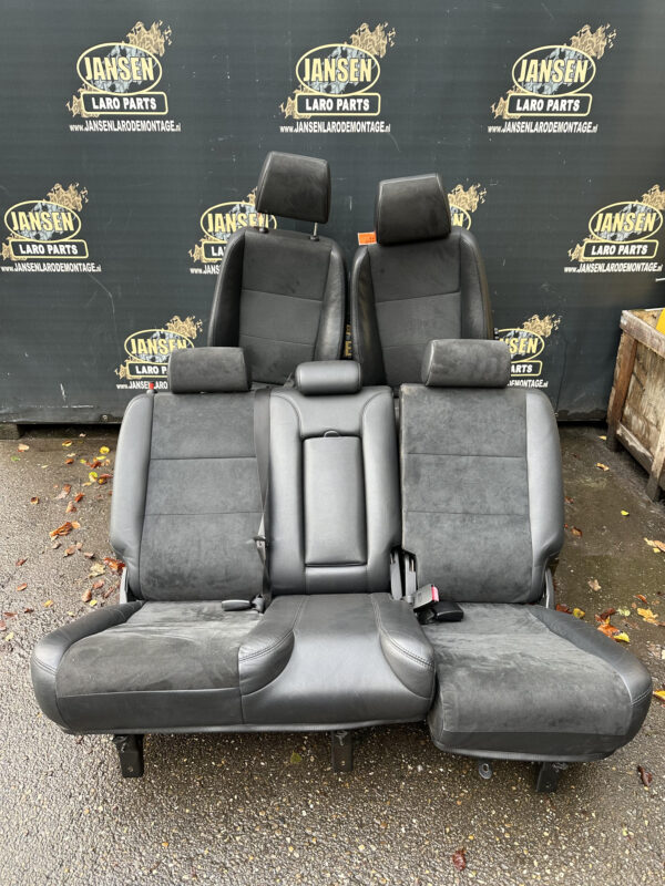 Freelander 1 interieur set voorstoelen + achterbank zwart leer/stof 5 -deurs