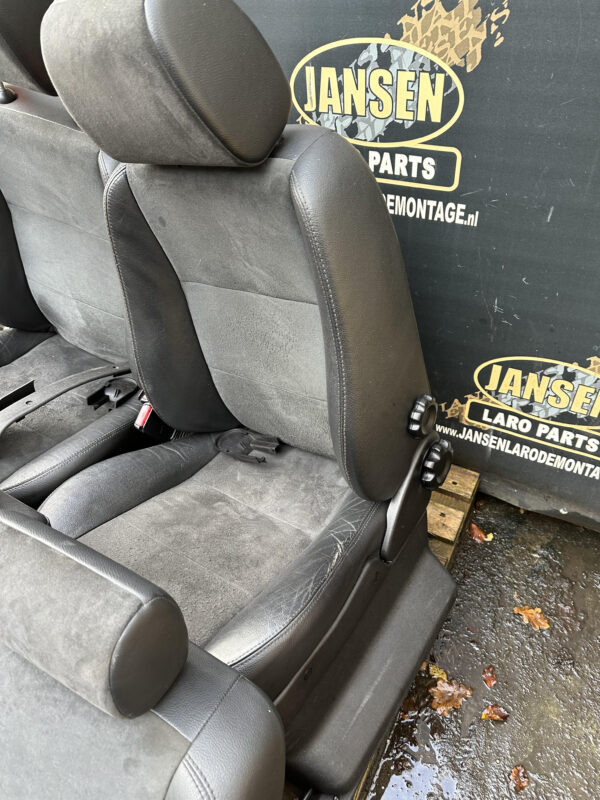 Freelander 1 interieur set voorstoelen + achterbank zwart leer/stof 5 -deurs
